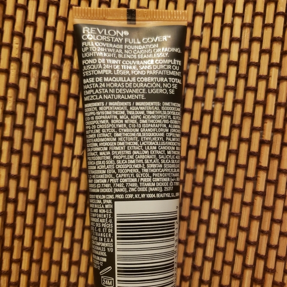 Revlon Colorstay Full Coverage Foundation Matte 410 Toast - Picture 2 of 2